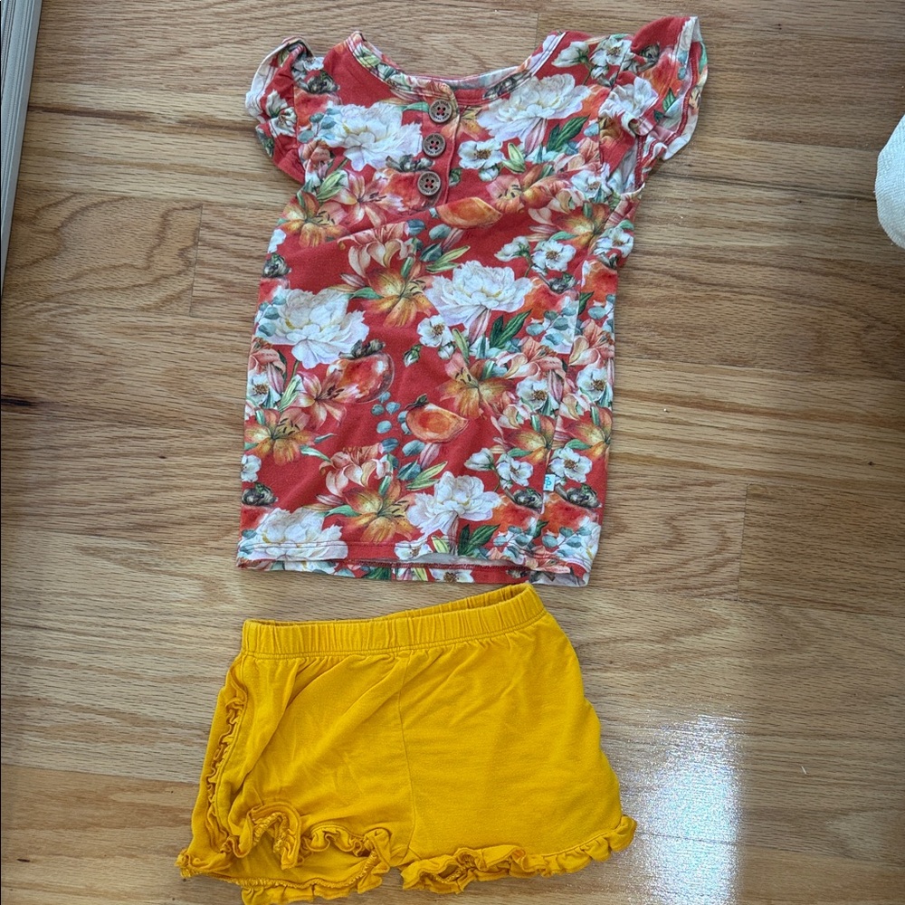 Posh peanut Floral Top and Yellow Shorts Set